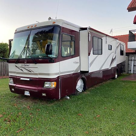 מיאמי Remodeled And Comfortable Rv - Free Parking מראה חיצוני תמונה