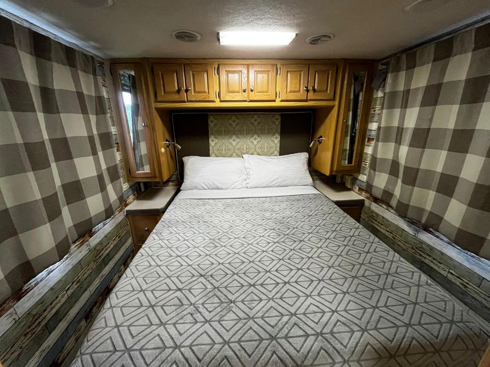 מיאמי Remodeled And Comfortable Rv - Free Parking מראה חיצוני תמונה